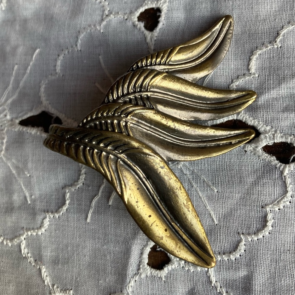 Feather Ring - Picture 2 of 7